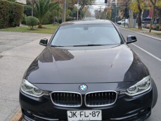 BMW 320i LIMOUSINE AT 2017