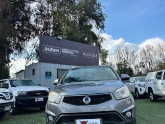 SSANG YONG KORANDO 2.0 TURBODIESEL AUTOMATICA FULL 2015
